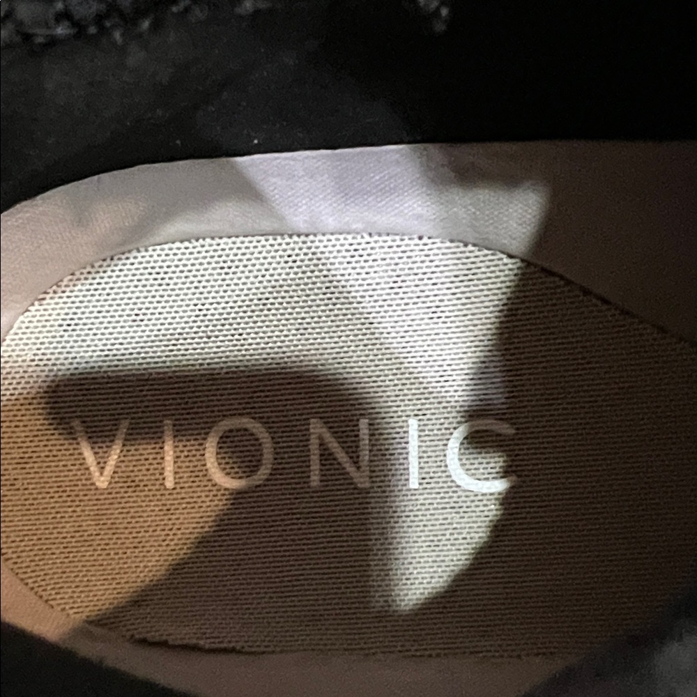 Women’s Vionic Sky Storm Active Navy and Black Sneakers - Picture 2 of 7